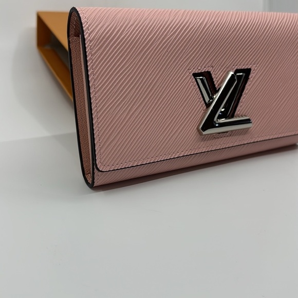 Pink twist wallet - Picture 4 of 8